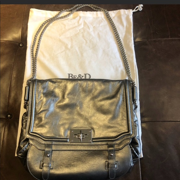 BE&D Leather Shoulder Bag - Picture 2 of 6